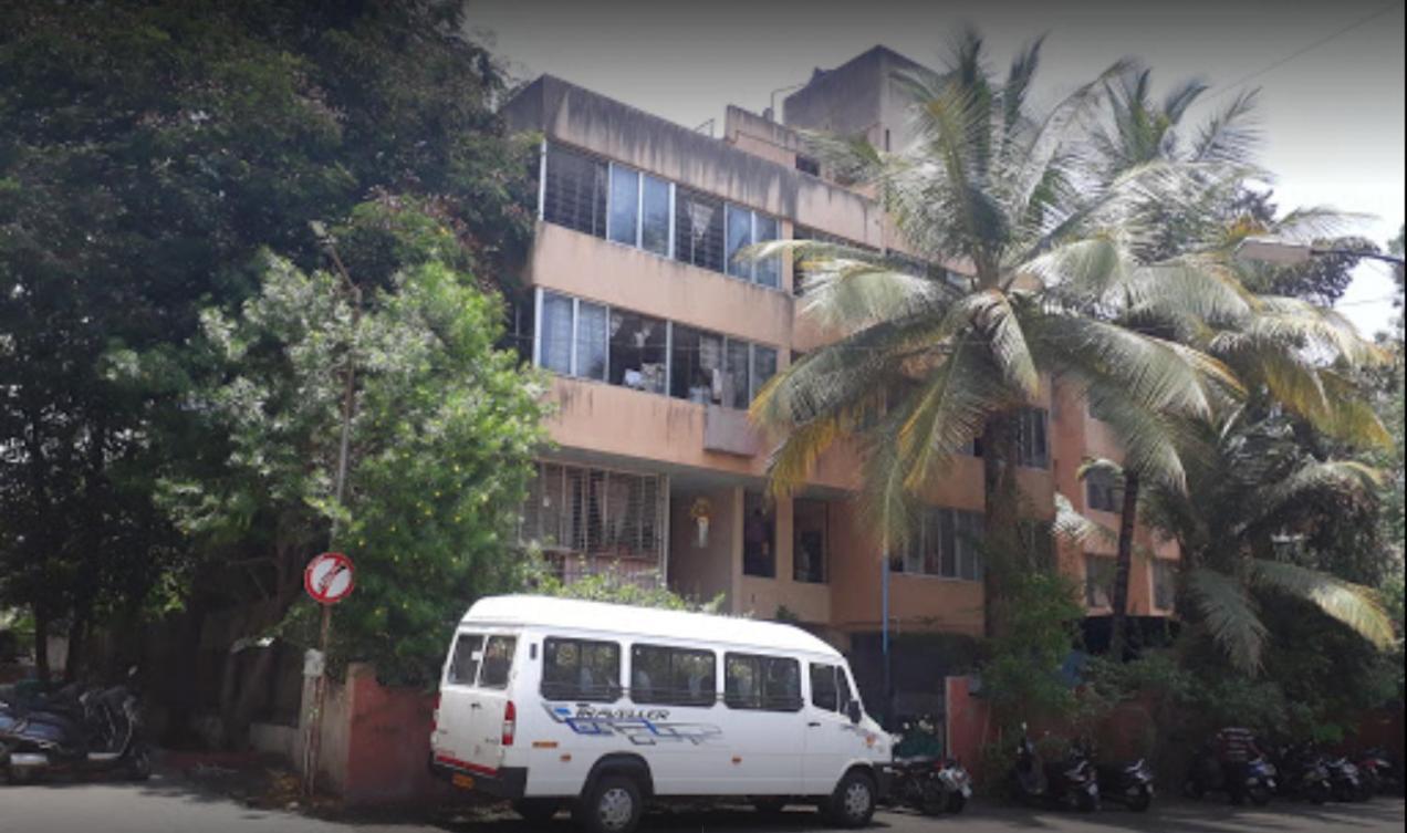 Hostel Folk Residency Boys Hostel *